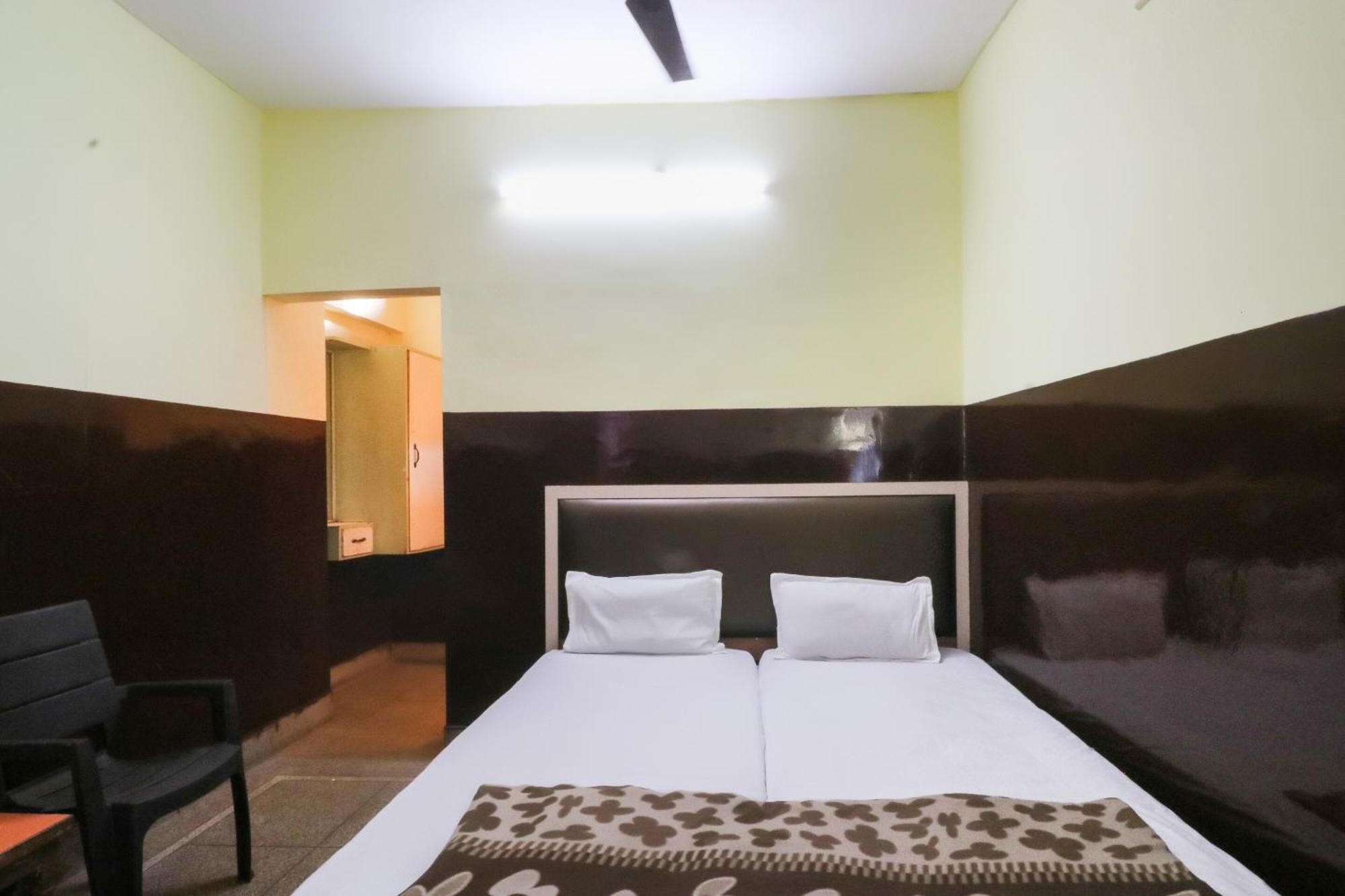 Spot On Hotel Monu Rāipur 외부 사진